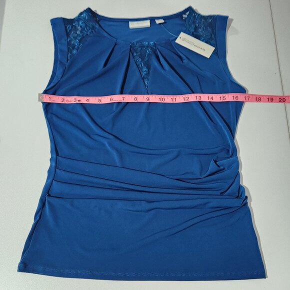 NY&CO Sleeveless Lace Top with Gathering and Ruching - Size S - Picture 11 of 11